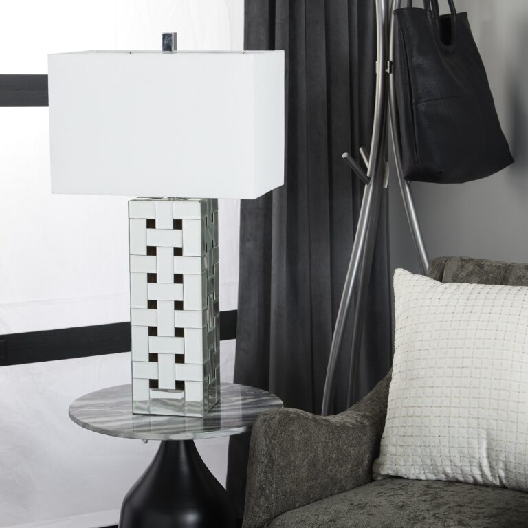 home-accessory-accent-lamp-table-33264_3